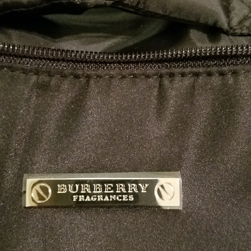 Burberry Jewellery Pouch - Picture 3 of 6